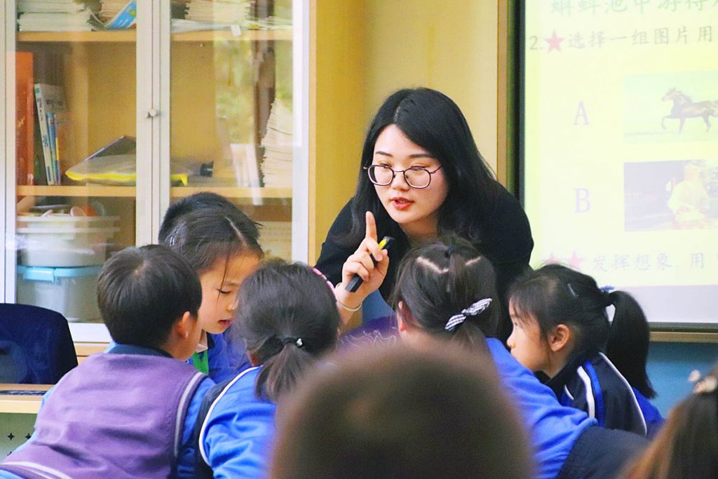 雅乐科技(YALA.US)第二季度营收未达预期，股价盘后大幅下跌 付费用户同比减少7%