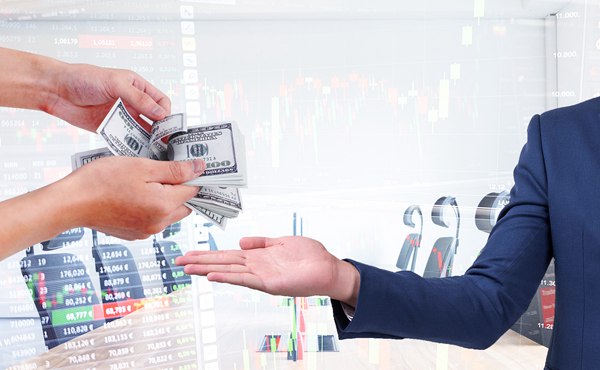 美股异动 | 联合健康(UNH.US)股价下滑3% 面临美国司法部医保调查
