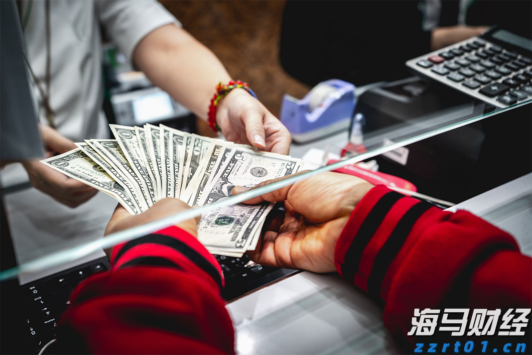 8月11日起深圳北往返重庆东加开夜间动卧，经停张家界