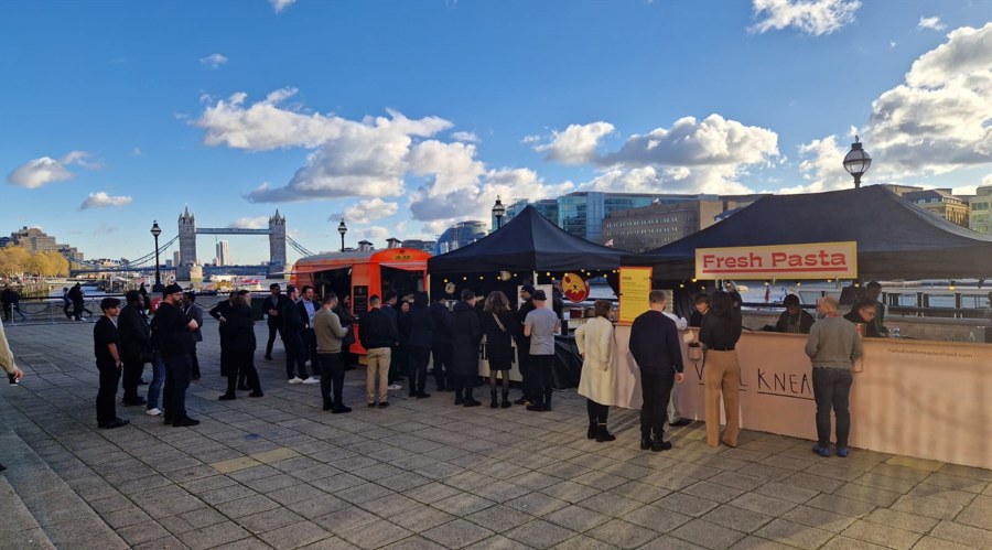 美国就业市场显现疲态 续请失业金人数创2021年底以来新高